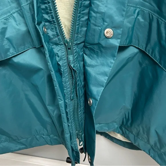 L.L. Bean Vintage 90’s Men's Stowaway Raincoat with Hood - Picture 7 of 13